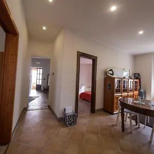 https://wake-surf-house.it-lombardy.com